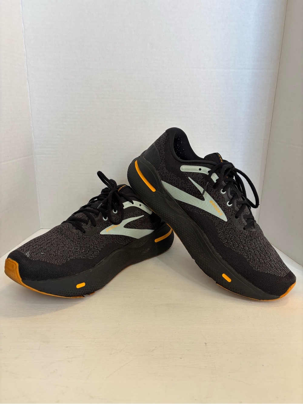 Brooks Ghost Max Running Shoes Black/Gray/Orange Size US Men’s 12